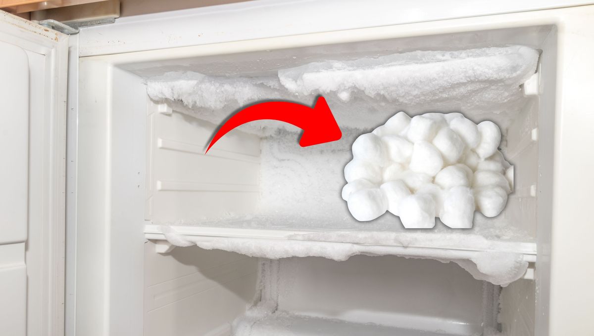 Truco casero: te explico por qué hay que meter bolitas de algodón en el freezer