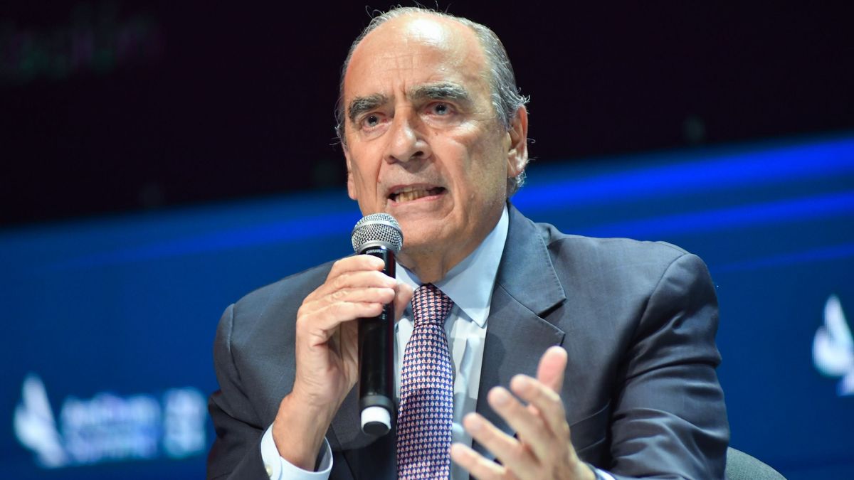 Guillermo Francos, ministro del Interior, uno de los negociadores del Pacto de Mayo. Guillermo Francos, ministro del Interior, uno de los negociadores del Pacto de Mayo.