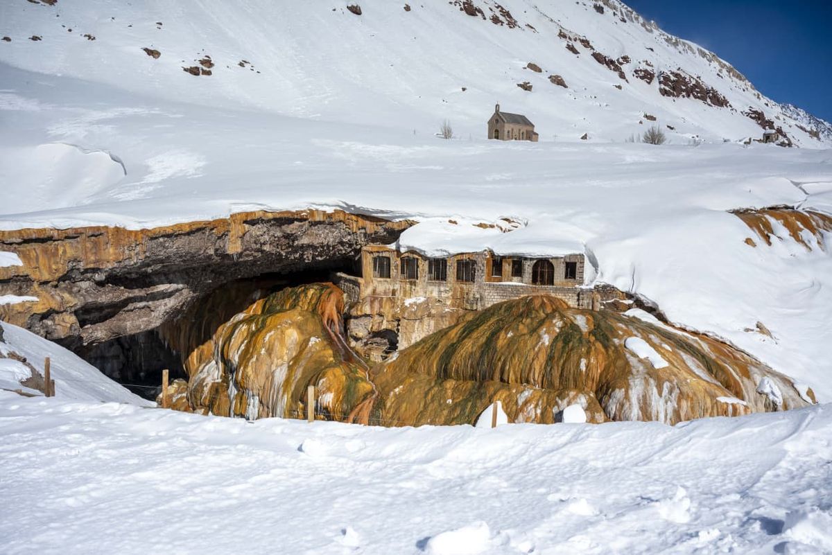 Mendoza vive un fin de semana récord en la Alta Montaña con nieve acumulada como hacía décadas. Mendoza vive un fin de semana récord en la Alta Montaña con nieve acumulada como hacía décadas.