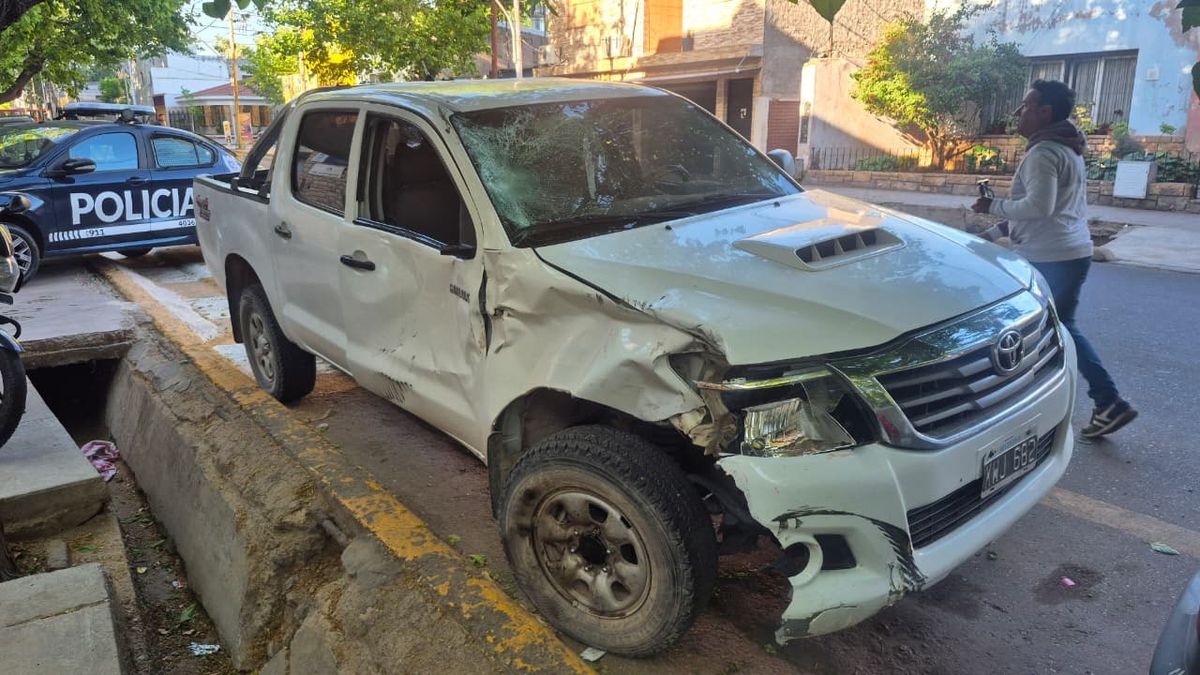 La camioneta que protagonizó el accidente en Guaymallén.