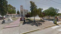 Denunciaron a un policía por violar a un joven de 21 años en el baño de una estación