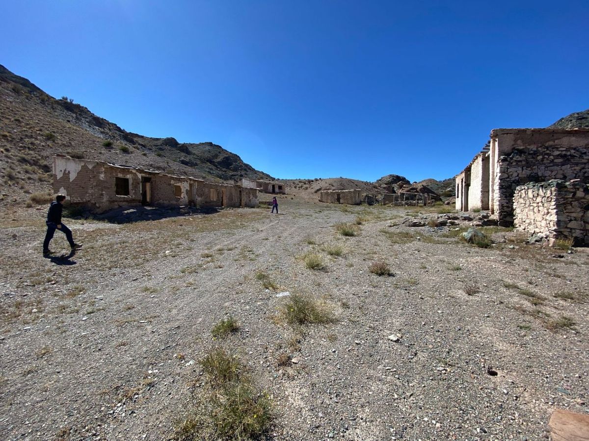 Mina de talco en Uspallata. Mina de talco en Uspallata.