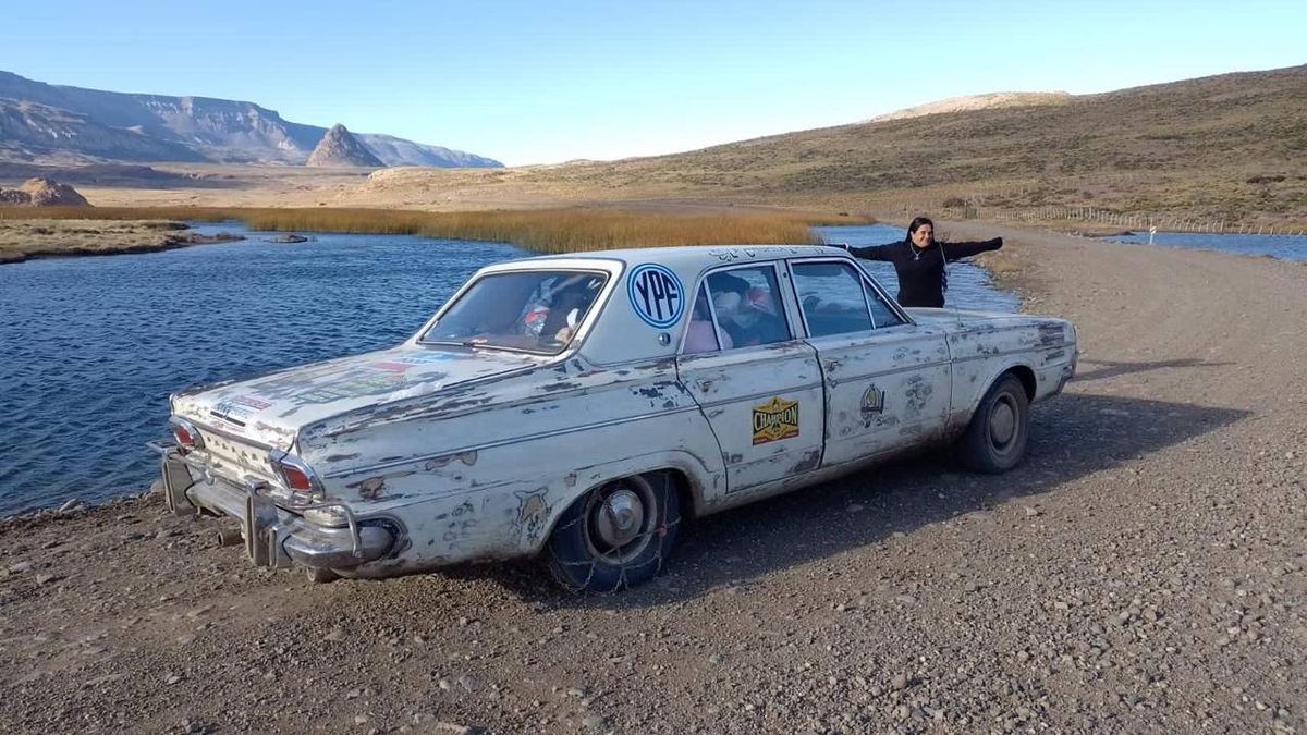 Presencia femenina en un rally totalmente descontracturado donde nadie quiere ganar, sino divertirse. Presencia femenina en un rally totalmente descontracturado donde nadie quiere ganar, sino divertirse.