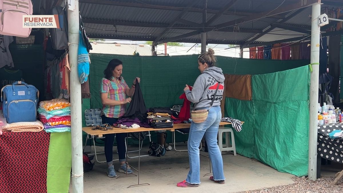 El puesto que instaló por un día la periodista Carina Scandura. El puesto que instaló por un día la periodista Carina Scandura.