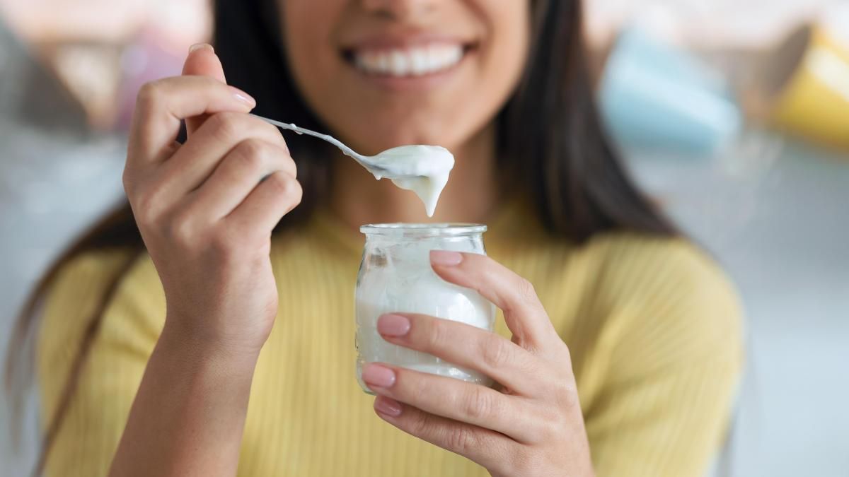 Agregarle al yogur semillas de ch&iacute;a o lino, suman un gran beneficio para tu microbiota.