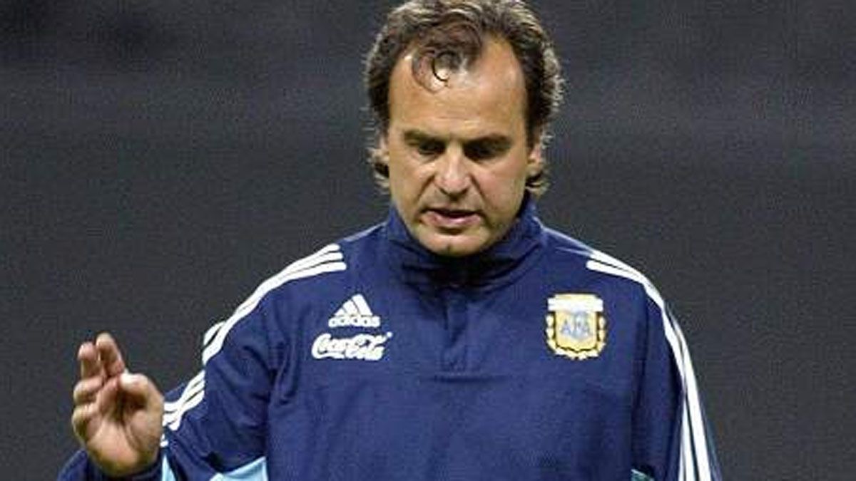 Marcelo Bielsa intentará repetir en la Selección de Uruguay la gran eliminatoria que hizo con Argentina 