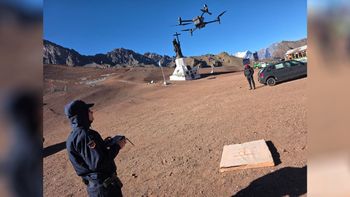 Hallaron muerto al andinista de 38 años que buscaban en el cerro Santa Elena Hallaron muerto al andinista de 38 años que buscaban en el cerro Santa Elena