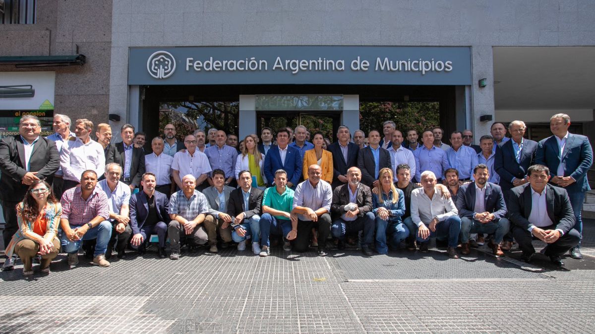 El encuentro de intendentes de 11 provincias que se realizó este jueves en la Ciudad de Buenos Aires. El encuentro de intendentes de 11 provincias que se realizó este jueves en la Ciudad de Buenos Aires.