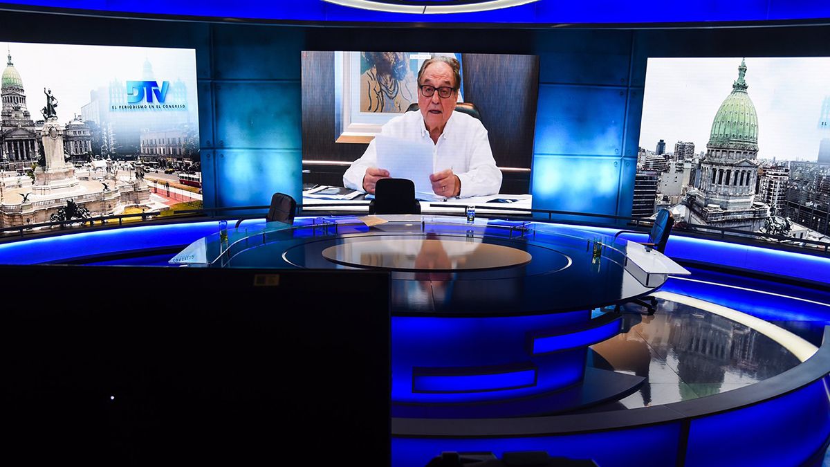 Carlos Heller durante el debate del Presupuesto en Diputados.