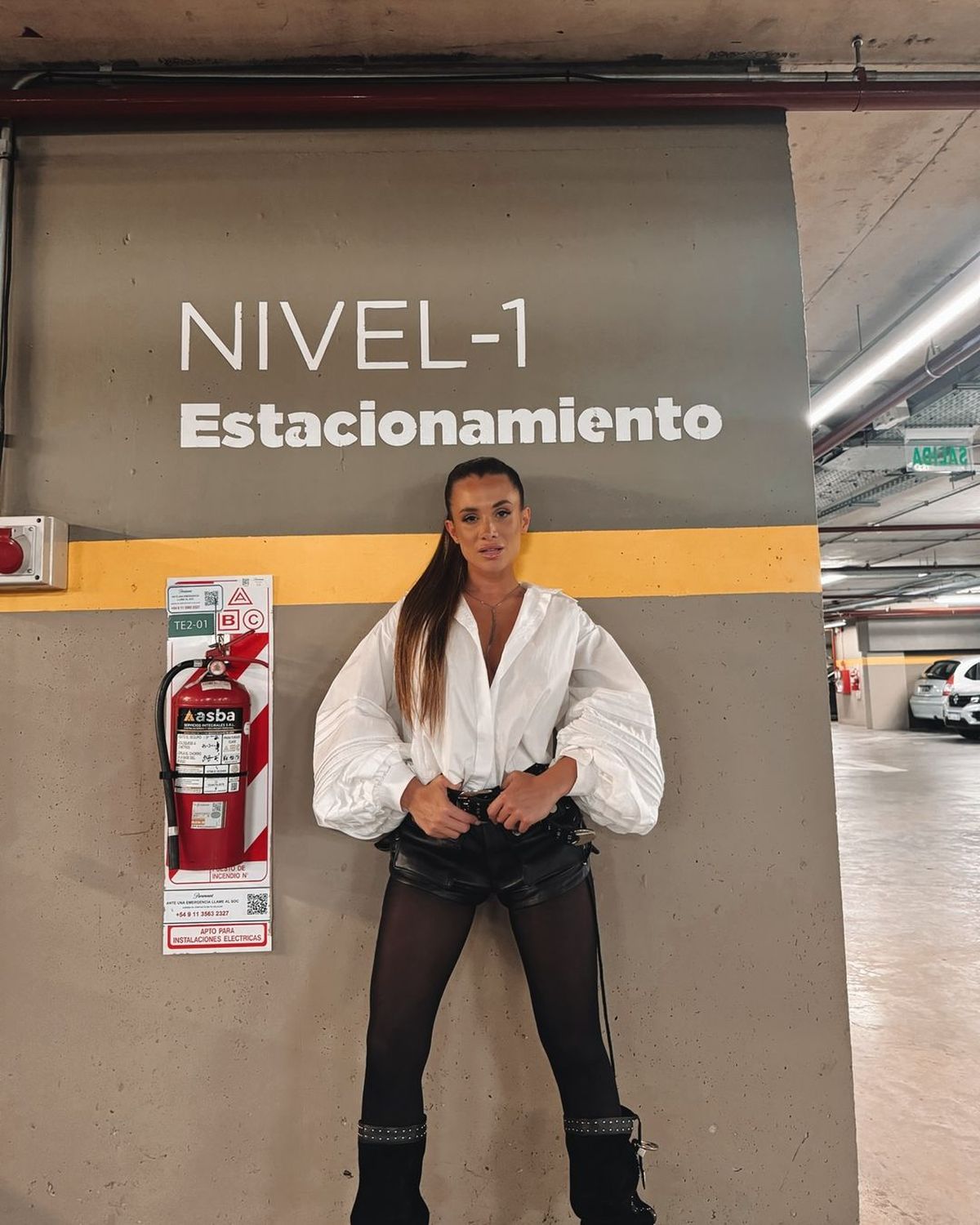 Camila Homs estrena shorts en clave ultra XS al ras y paraliza la primavera: transparencias y más. Camila Homs estrena shorts en clave ultra XS al ras y paraliza la primavera: transparencias y más.