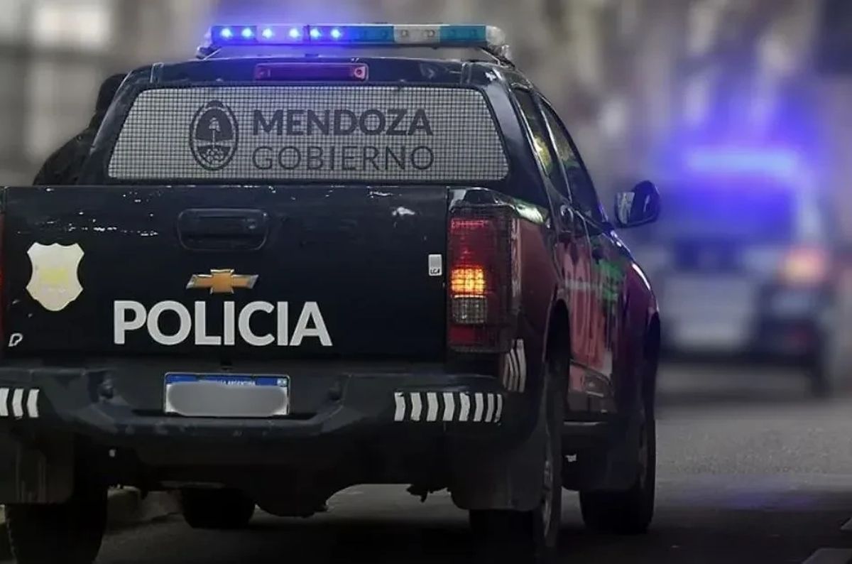 Encontraron por GPS un auto robado en una concesionaria y cayó una banda en Guaymallén.