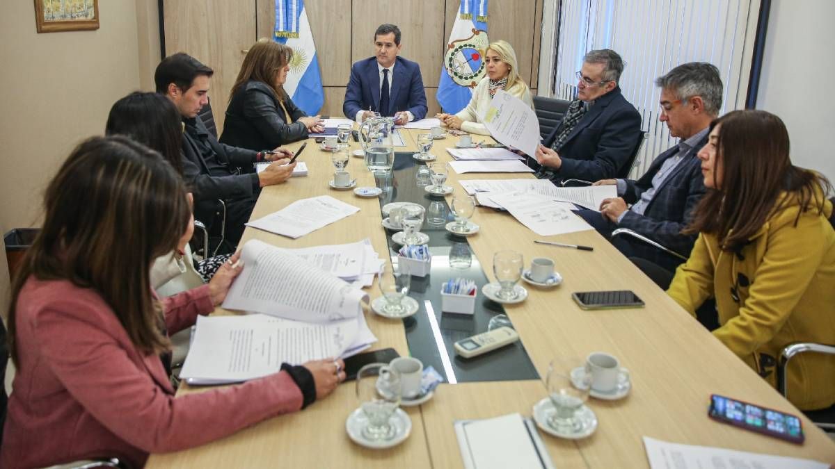 Luis Rueda afirmó que el RIGI va a beneficiar a todos los sanjuaninos. Luis Rueda afirmó que el RIGI va a beneficiar a todos los sanjuaninos.