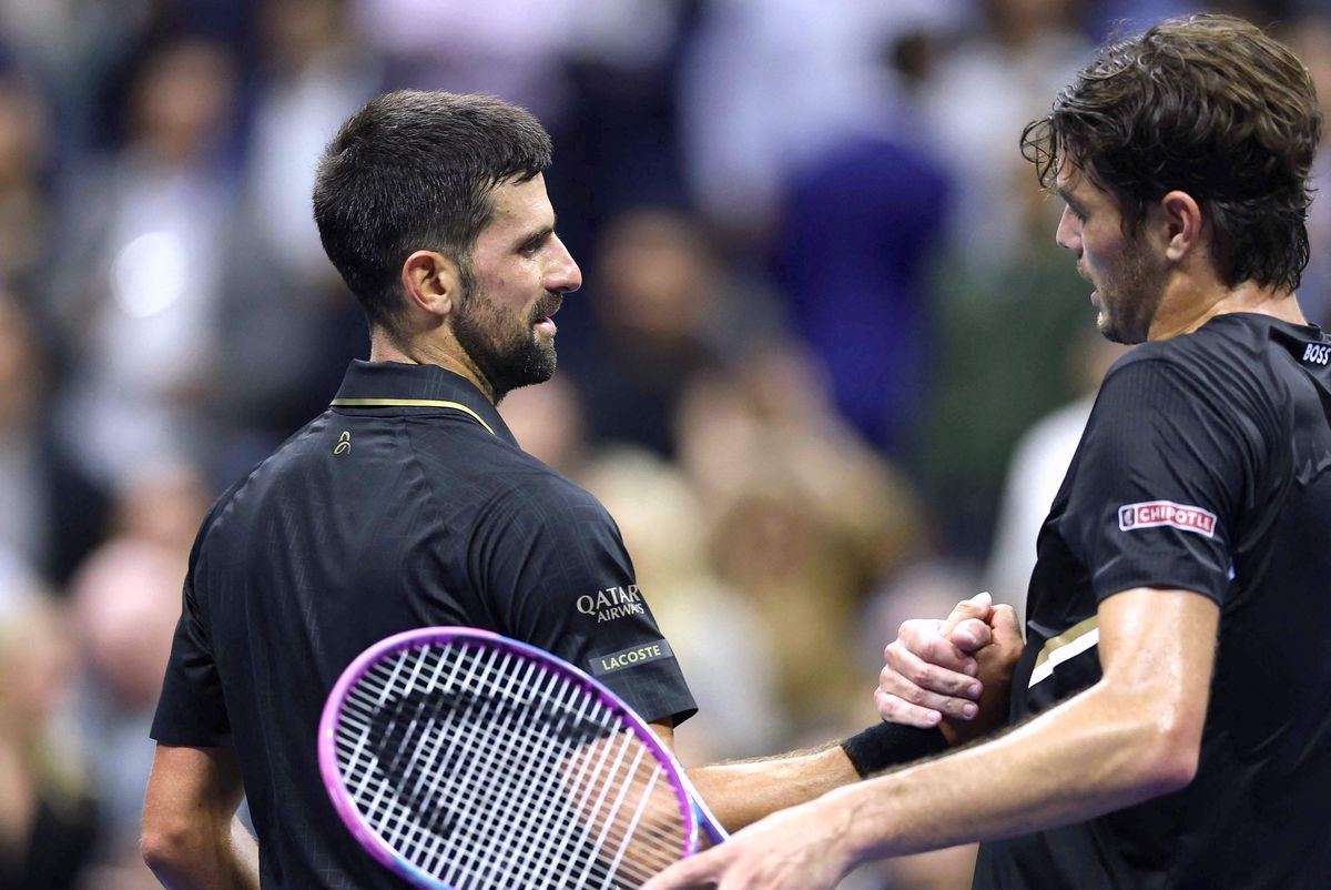Novak Djokovic y Taylor Fritz en el final de los cuartos de Us Open. 