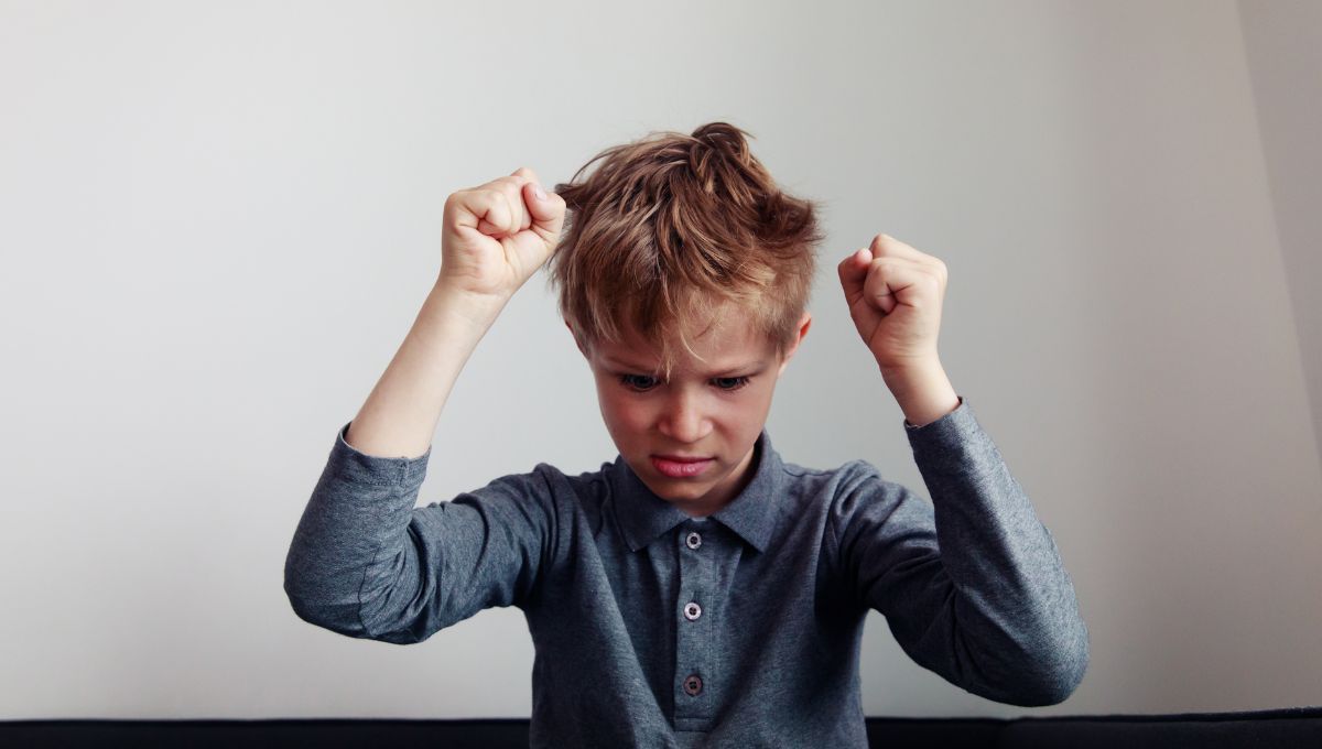 Niño, mentira. Niño, mentira.