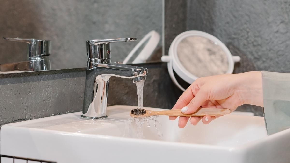 Casi todos lo cometen: este es el error más común a la hora de cepillarse los dientes Casi todos lo cometen: este es el error más común a la hora de cepillarse los dientes