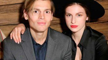 Hallaron muerto al novio de la hija de Annie Lennox