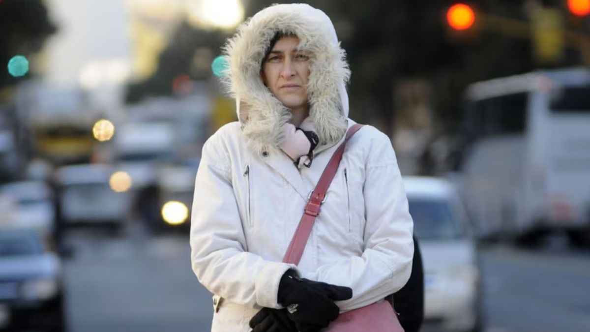 El frío extremo provoca sequedad, tirantez, enrojecimiento, picazón y, en algunos casos, grietas e irritaciones El frío extremo provoca sequedad, tirantez, enrojecimiento, picazón y, en algunos casos, grietas e irritaciones