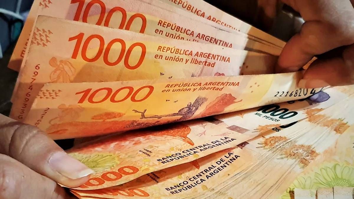 Confirman AUMENTO del 44% y sueldo mínimo de $574.000 para 2 millones de trabajadores