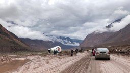 El corredor internacional quedó habilitado tras el deslave
