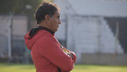 Darío Alaniz meterá cambios para jugar ante Deportivo Madryn.
