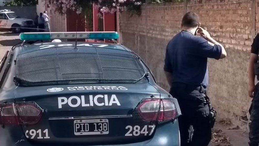 Un matrimonio sufrió una violenta entradera en la calle Besares de Chacras