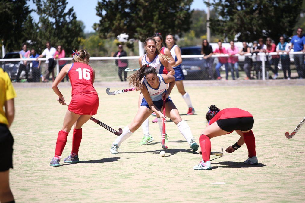 Argentino de hockey sobre césped: San Rafael goleó y ya está en 4tos de final