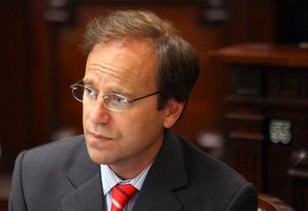 El abogado de la firma Iberte, Carlos Aguinaga, celebró que el fiscal decidiera desarchivar la causa por fraude que ellos iniciaron contra Fecovita. El abogado de la firma Iberte, Carlos Aguinaga, celebró que el fiscal decidiera desarchivar la causa por fraude que ellos iniciaron contra Fecovita.