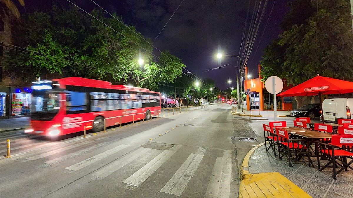 El gobierno sale a buscar financiación en pesos para 2023, pero también apunta a terminar de cumplir el master plan de la traza.