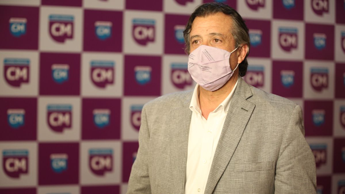 El ministro de Gobierno, Víctor Ibañez, criticó la norma nacional del pase sanitario.