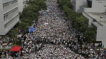 Miles de estudiantes boicotearon las clases en Hong Kong