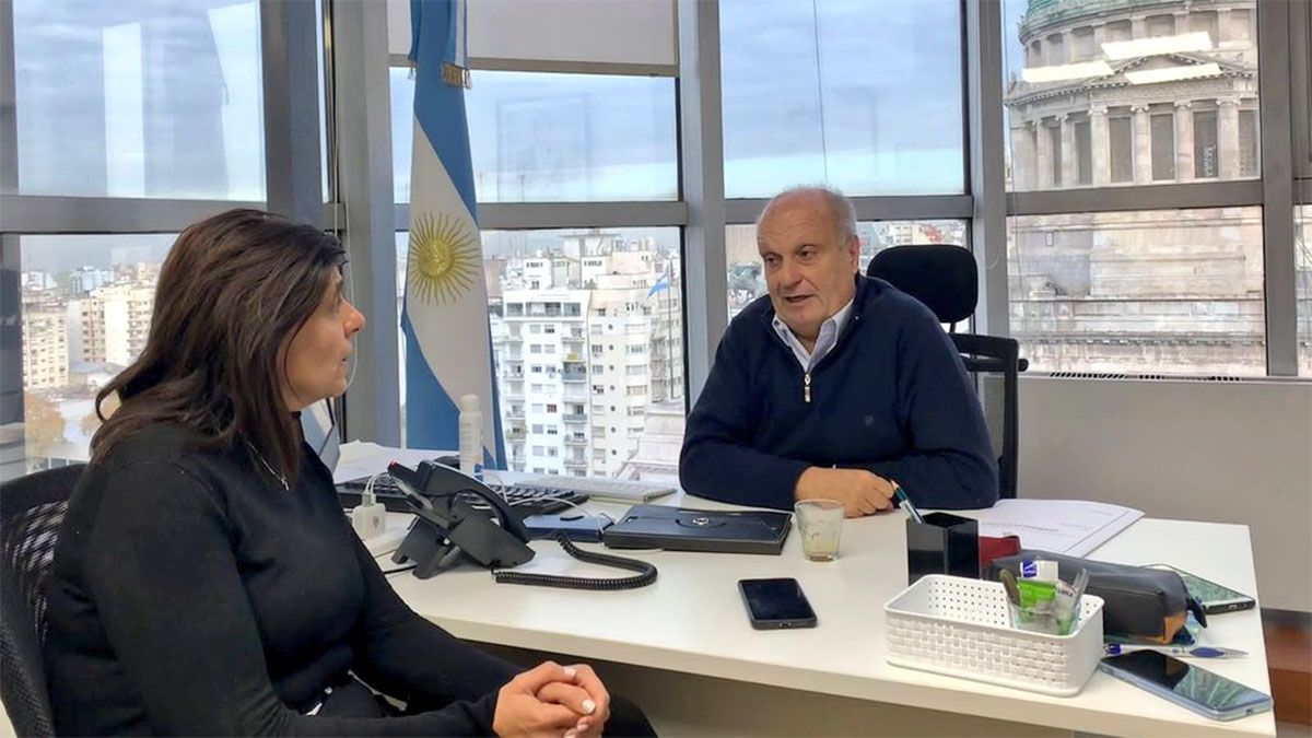 La senadora nacional Mariana Juri junto al diputado nacional Hernán Lombardi.