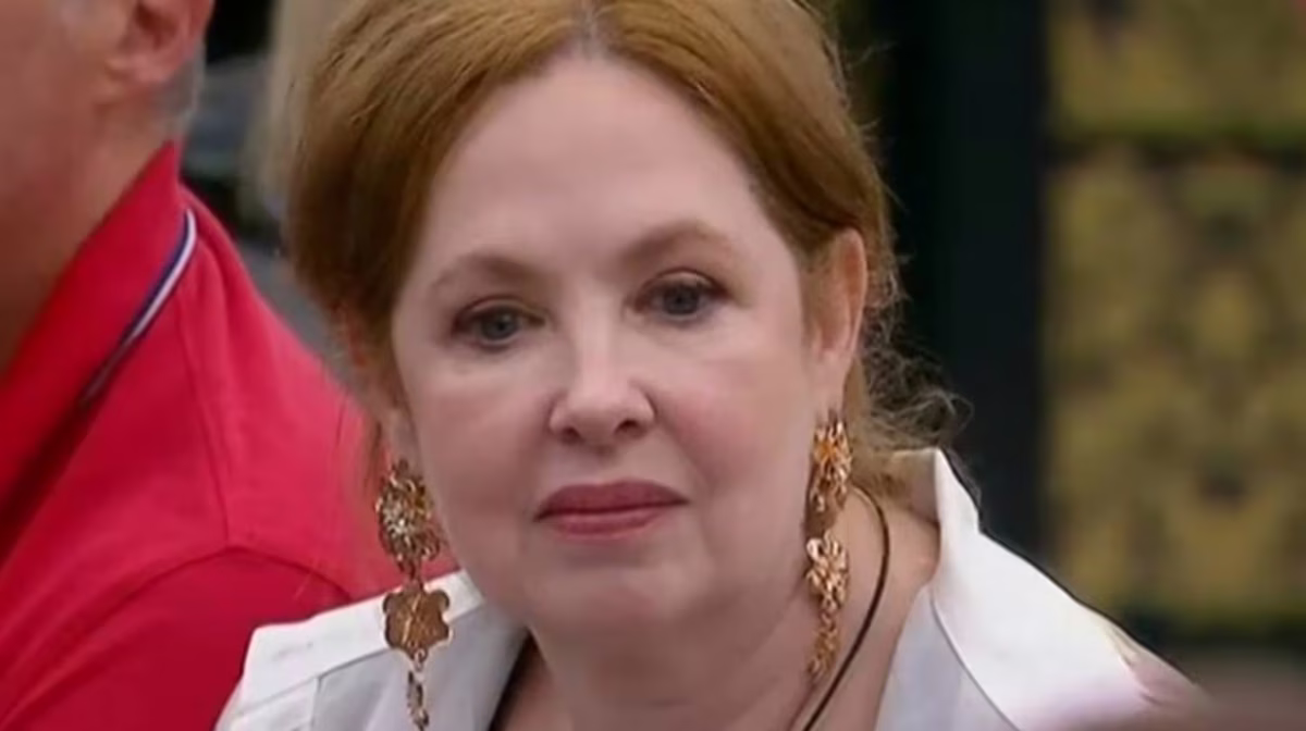 Gran Hermano: Andrea del Boca salió de la casa más famosa en ambulancia