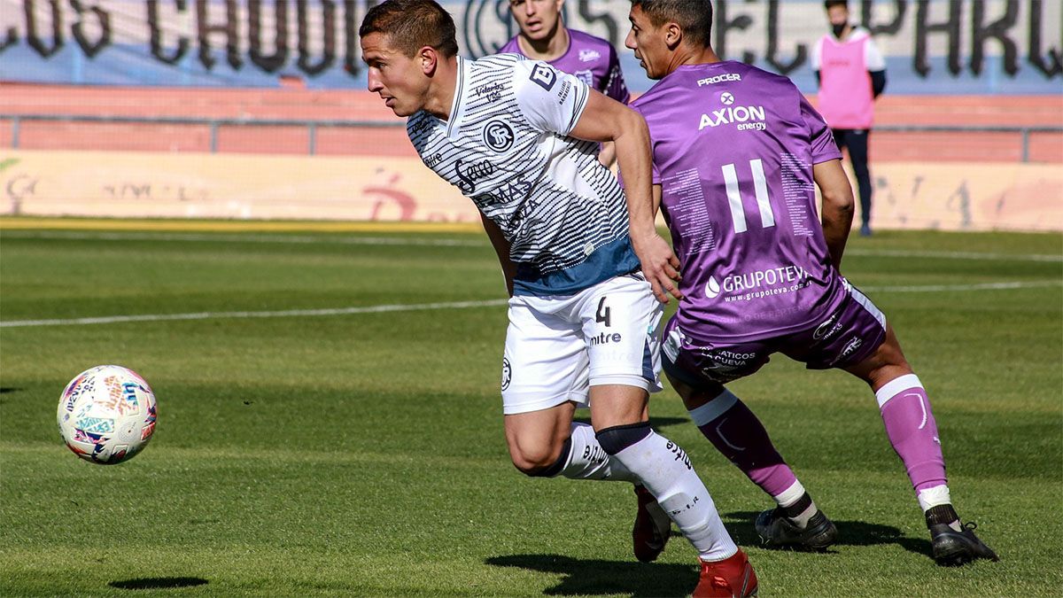 Independiente Rivadavia recibe a Defensores de Belgrano
