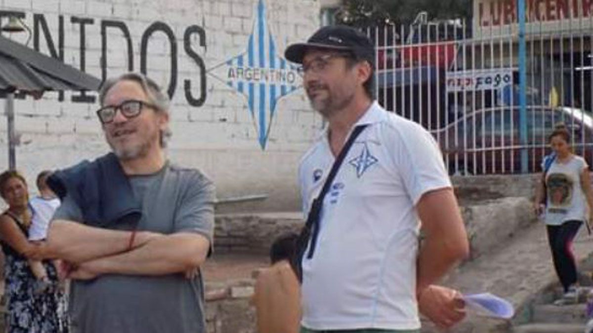 Otra visita de Marciano a Argentino, acompañado por su amigo Blue Montaña.