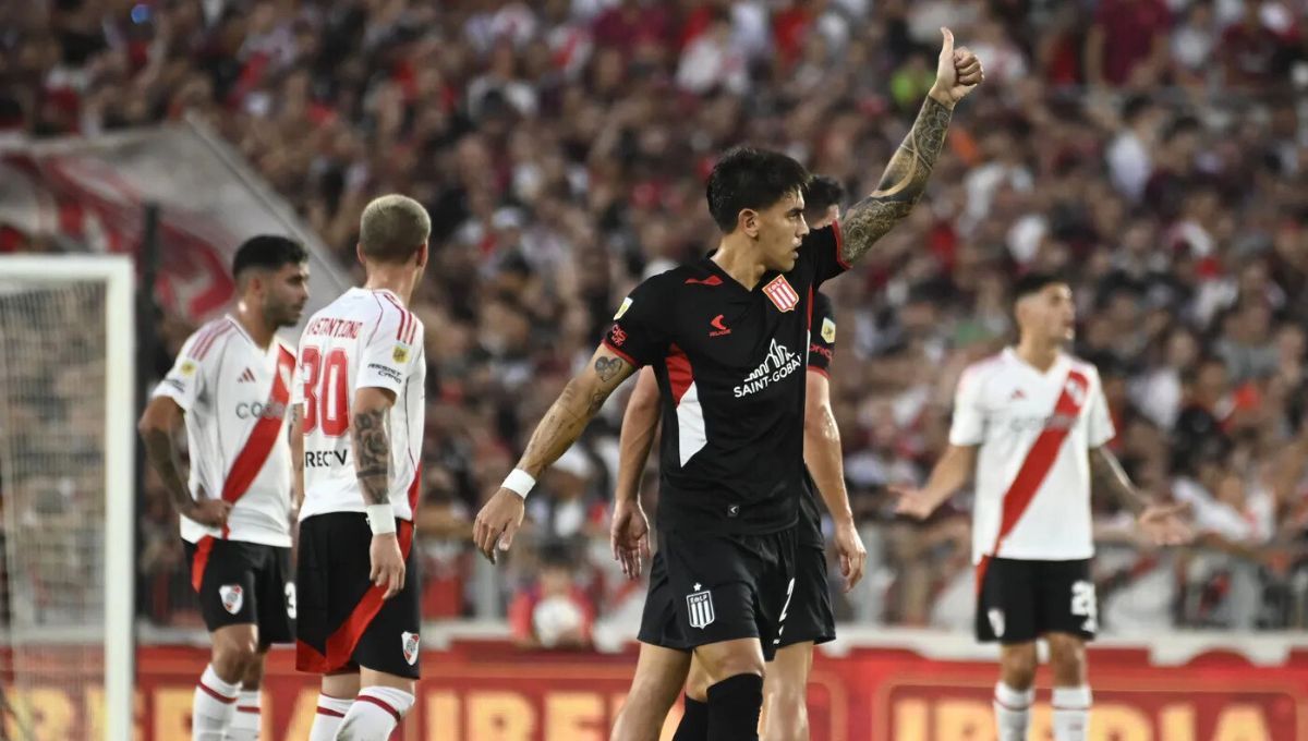 Estudiantes venció a River luego de diez años en el Estadio Monumental