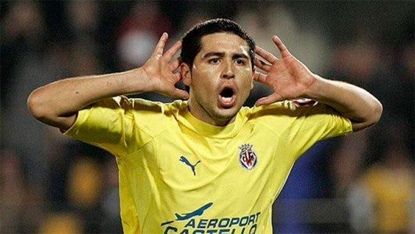 Riquelme y tres argentinos más, en el once ideal de Villarreal