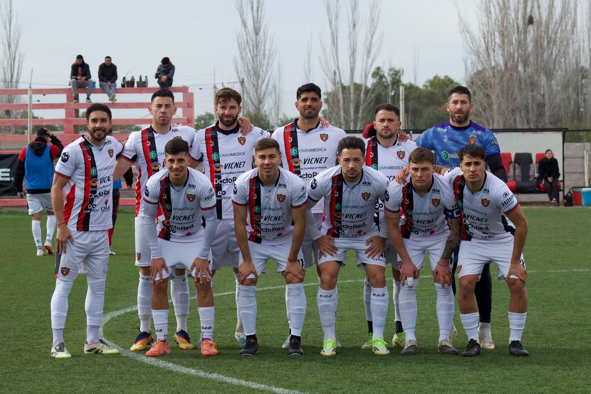 FADEP igualó ante Costa Brava en el predio de Russell.