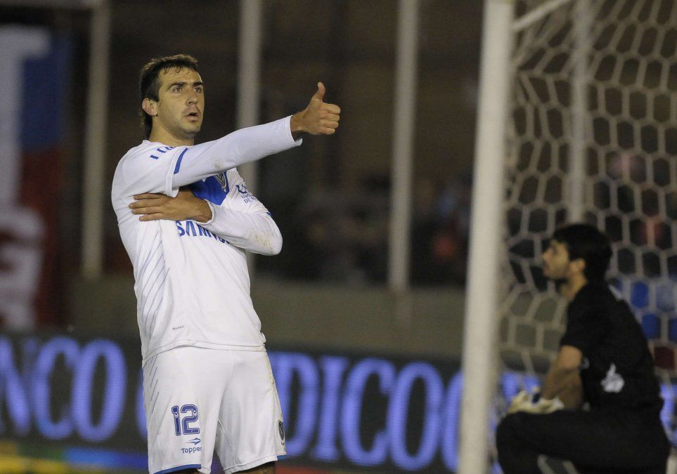 Vuelve el Oso: Vélez anunció el regreso de Lucas Pratto