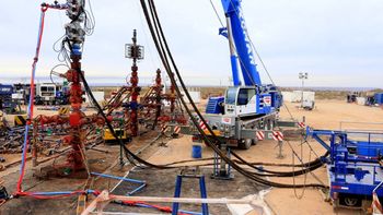 Aseguran que Argentina alcanzó un récord histórico de producción de petróleo Aseguran que Argentina alcanzó un récord histórico de producción de petróleo