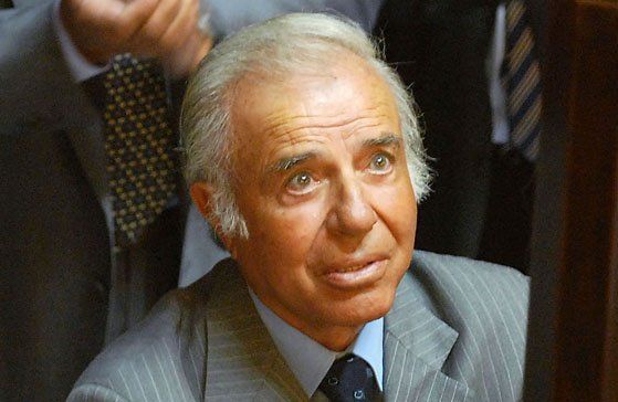 Carlos Saúl Menem no tuvo empacho en aliarse con referentes que allá por los '90 se pensaban opuestos a la doctrina peronista. Carlos Saúl Menem no tuvo empacho en aliarse con referentes que allá por los '90 se pensaban opuestos a la doctrina peronista.