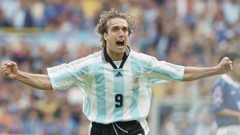 Gabriel Batistuta eligió al mejor delantero de la historia: Quería ser como él, pero no pude Gabriel Batistuta eligió al mejor delantero de la historia: Quería ser como él, pero no pude