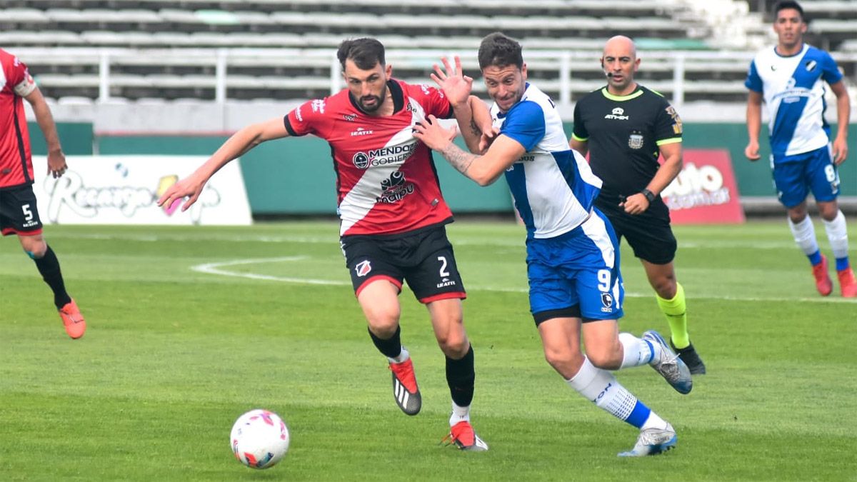 El Deportivo Maipú sufrió ante Alvarado otro duro golpe