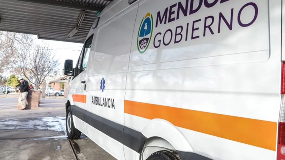 Inseguridad en Mendoza: un hombre murió tras sufrir varias heridas de arma blanca y fue trasladado al hospital Central.