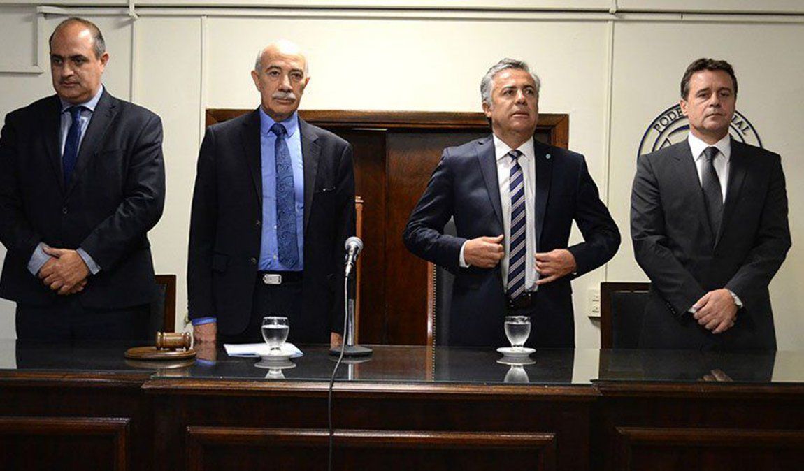 Mario Adaro, José Valerio, el entonces gobernador de Mendoza, Alfredo Cornejo y Omar Palermo.&nbsp;