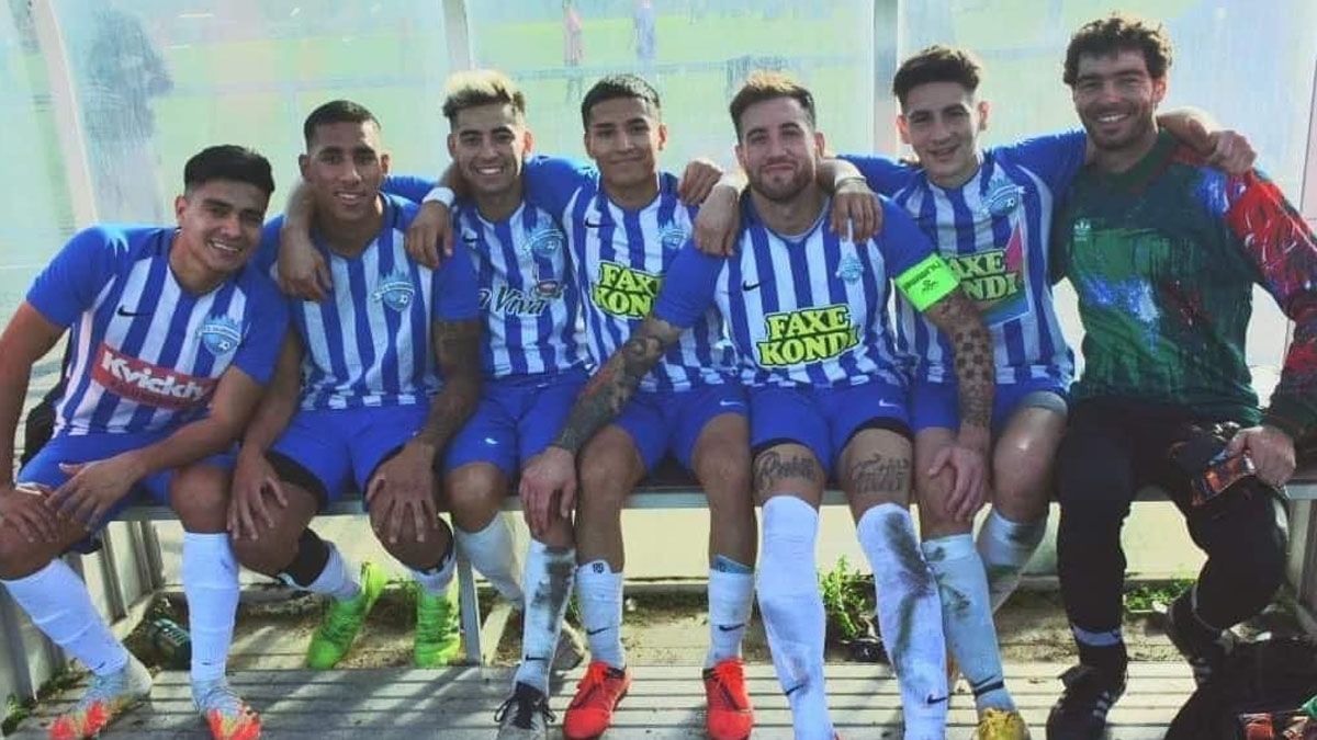 Iván Lopreste: tuvo una infancia difícil, juega en Dinamarca y es fanático de River 