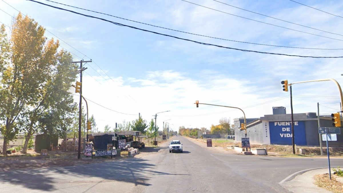 Inseguridad en Mendoza. En esta esquina de Espejo Este y Corvalán, de San Martín se pactó una venta que en realidad era una trampa para un robo agravado.