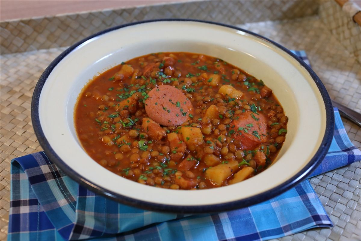 El guiso de lentejas el plato perfecto para el invierno El guiso de lentejas el plato perfecto para el invierno