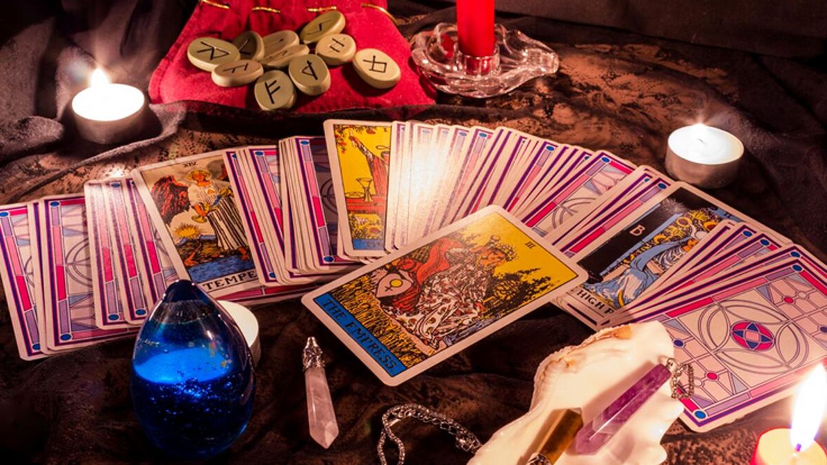 TAROT: descubre sus predicciones para hoy lunes 3 de febrero de 2025