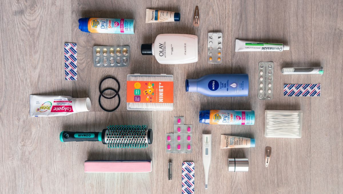 Kit de elementos femeninos. Kit de elementos femeninos.