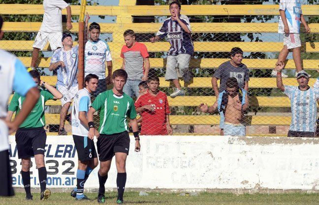 El arranque de la Liga Mendocina fue con graves incidentes